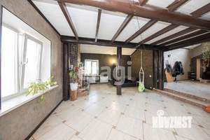 Дом 300м&sup2;, 2-этажный, участок 20 сот.  