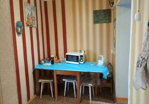 Дом 60м&sup2;, 2-этажный, участок 7 сот.  