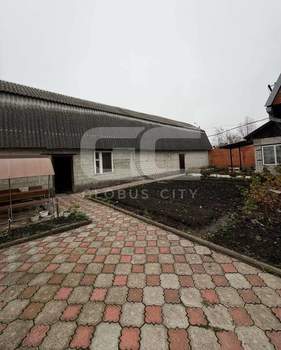 Дом 243м², 2-этажный, участок 6 сот.  