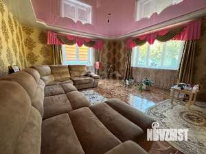 Дом 208м&sup2;, 2-этажный, участок 7 сот.  