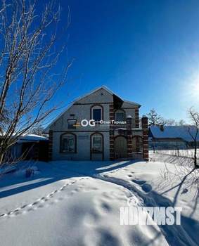 Дом 111м&sup2;, 2-этажный, участок 11 сот.  