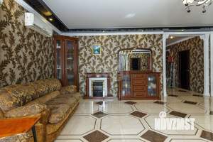 Дом 168м&sup2;, 2-этажный, участок 11 сот.  