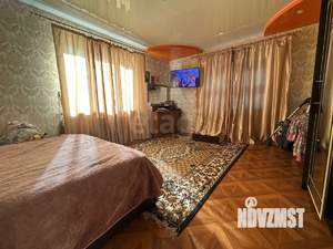 Дом 208м&sup2;, 2-этажный, участок 7 сот.  