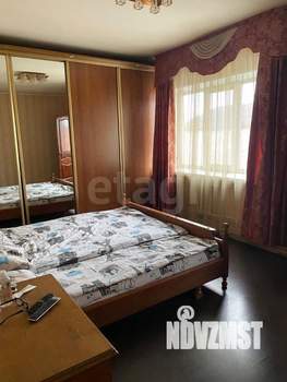 Дом 225м², 3-этажный, участок 10 сот.  