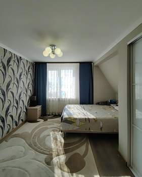 Дом 127м&sup2;, 2-этажный, участок 4 сот.  