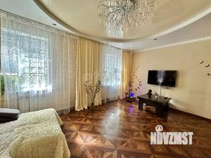 Дом 165м², 2-этажный, участок 8 сот.  