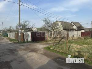 Дом 23м&sup2;, 2-этажный, участок 4 сот.  