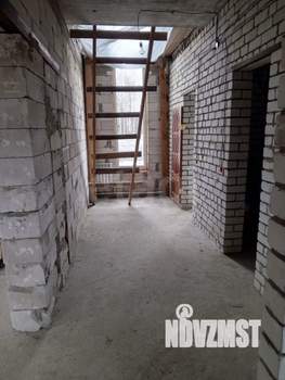 Дом 185м², 2-этажный, участок 9 сот.  