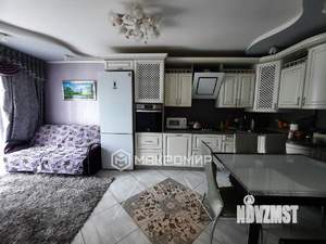 Коттедж 110м², 3-этажный, участок 3 сот.  