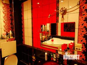 Коттедж 280м&sup2;, 2-этажный, участок 10 сот.  