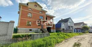 Дом 430м², 2-этажный, участок 10 сот.  