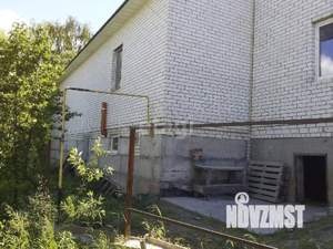 Дом 526м², 3-этажный, участок 6 сот.  