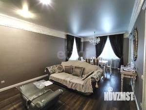 Дом 280м², 3-этажный, участок 1275 сот.  