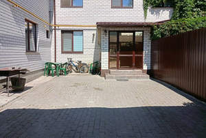 Дом 115м&sup2;, 3-этажный, участок 2 сот.  