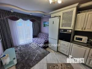 Коттедж 110м², 3-этажный, участок 3 сот.  