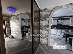 Коттедж 110м², 3-этажный, участок 3 сот.  
