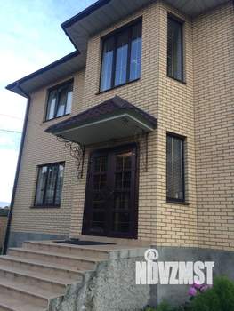 Дом 210м&sup2;, 2-этажный, участок 11 сот.  