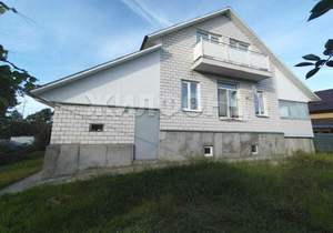 Дом 190м², 2-этажный, участок 10 сот.  