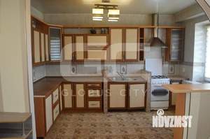 Дом 207м², 1-этажный, участок 7 сот.  