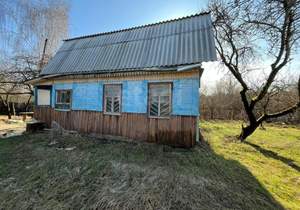 Дом 30м², 2-этажный, участок 8 сот.  
