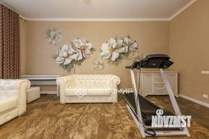 Дом 200м&sup2;, 2-этажный, участок 11 сот.  