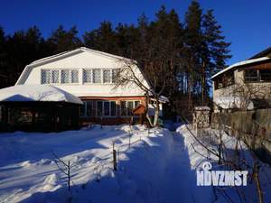 Дом 100м&sup2;, 2-этажный, участок 6 сот.  