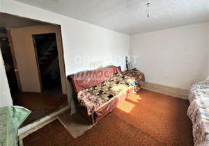 Дом 77м&sup2;, 2-этажный, участок 478 сот.  