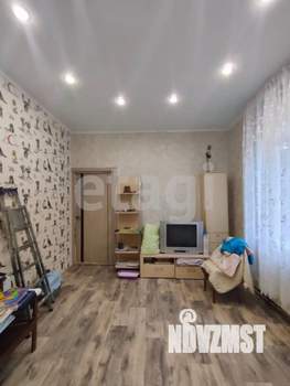 Дом 60м², 2-этажный, участок 5 сот.  