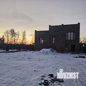 Коттедж 240м&sup2;, 2-этажный, участок 7 сот.  