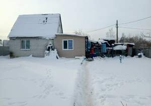 Дом 60м&sup2;, 2-этажный, участок 7 сот.  