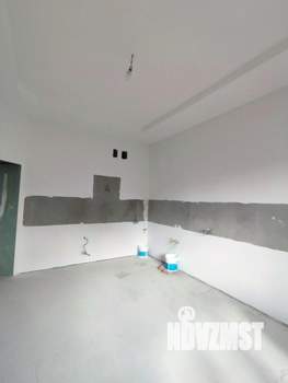 Коттедж 193м², 2-этажный, участок 9 сот.  