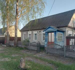 Дом 64м², 1-этажный, участок 6 сот.  