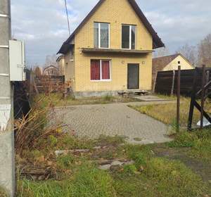 Дом 74м&sup2;, 2-этажный, участок 10 сот.  