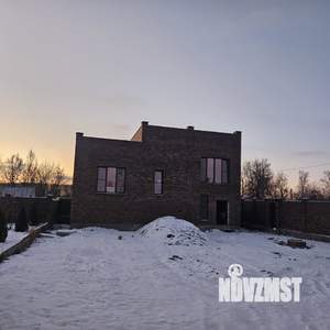 Коттедж 240м&sup2;, 2-этажный, участок 7 сот.  