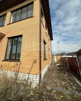 Дом 163м&sup2;, 2-этажный, участок 854 сот.  