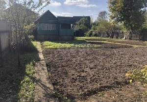 Дом 18м&sup2;, 2-этажный, участок 6 сот.  