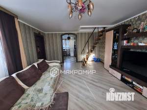 Коттедж 100м&sup2;, 2-этажный, участок 5 сот.  