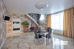 Дом 270м&sup2;, 2-этажный, участок 12 сот.  