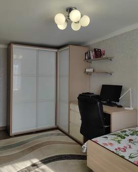 Дом 127м&sup2;, 2-этажный, участок 4 сот.  