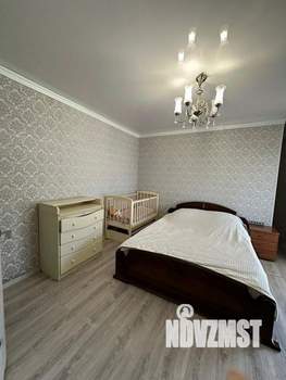 Дом 80м², 2-этажный, участок 10 сот.  