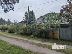 Дом 100м&sup2;, 2-этажный, участок 6 сот.  