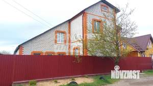 Дом 197м², 2-этажный, участок 9 сот.  