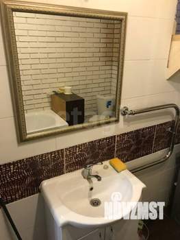 Дом 74м&sup2;, 2-этажный, участок 10 сот.  