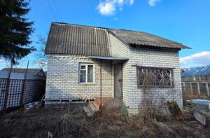 Дом 50м&sup2;, 2-этажный, участок 5 сот.  