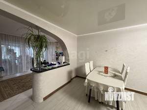 Дом 222м², 2-этажный, участок 6 сот.  