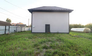 Дом 175м&sup2;, 2-этажный, участок 692 сот.  