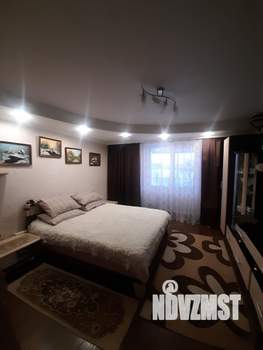 Коттедж 191м², 3-этажный, участок 13 сот.  