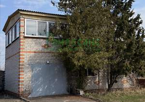 Дом 106м&sup2;, 2-этажный, участок 8 сот.  