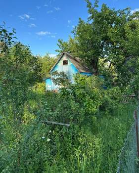 Дом 20м², 2-этажный, участок 3 сот.  