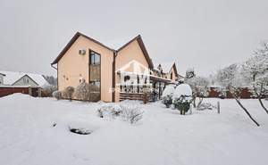 Дом 209м&sup2;, 2-этажный, участок 5 сот.  